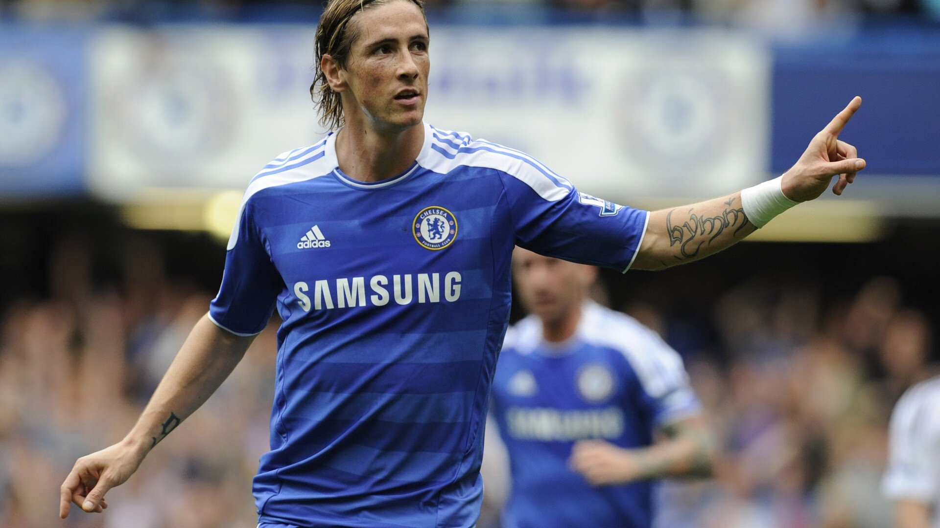 赛事背后：车队研发团队的幕后秘密，赛车车队人员